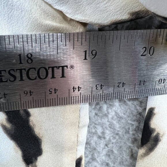 Chicos Womens Tunic Top 0 Small Petite Cream Brown Animal Print Sheer Shirt - Picture 10 of 11